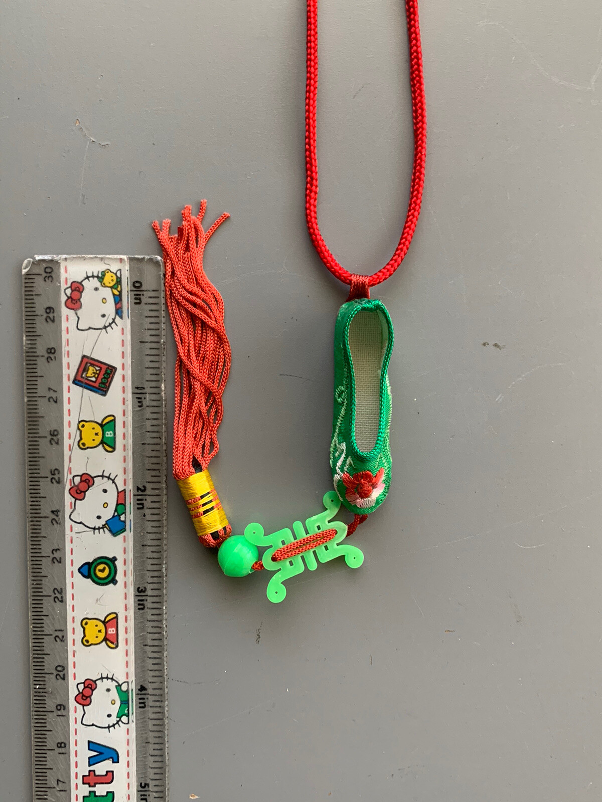 Vintage Chinese Cloth Shoe Necklace Party Favor Gift
