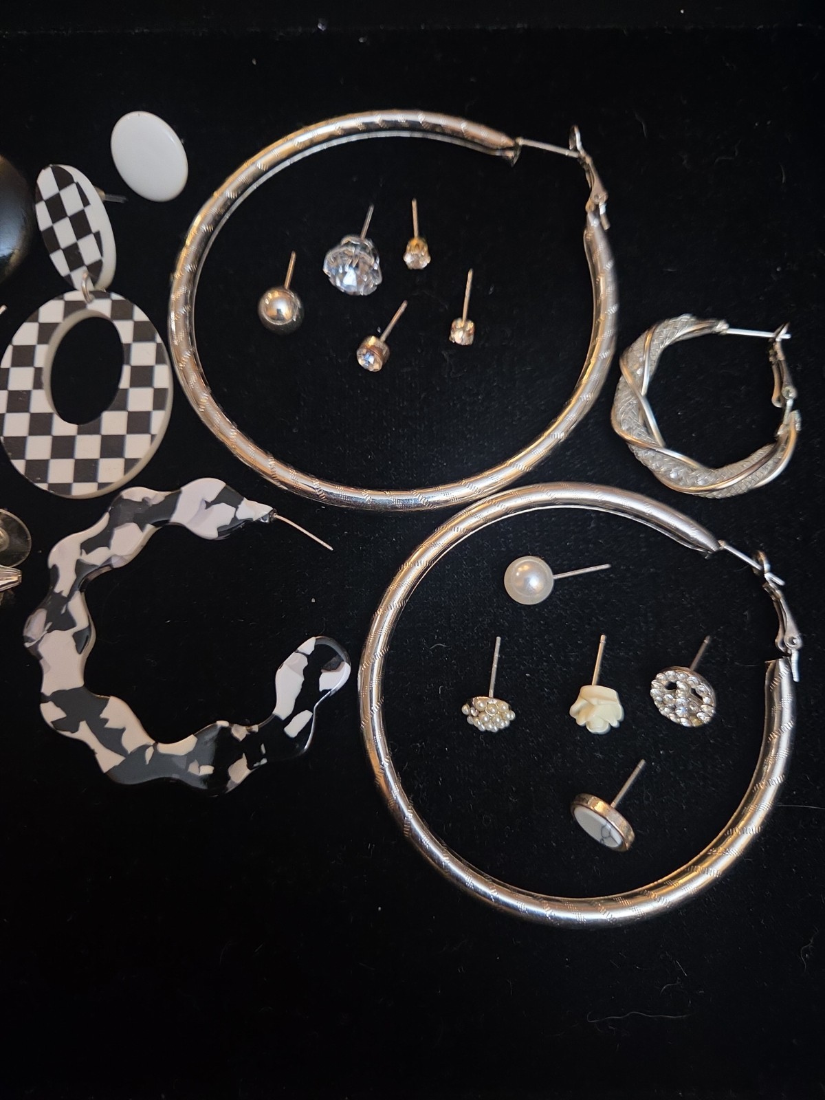 Lot Of Vintage Costume Jewelry Single Earrings