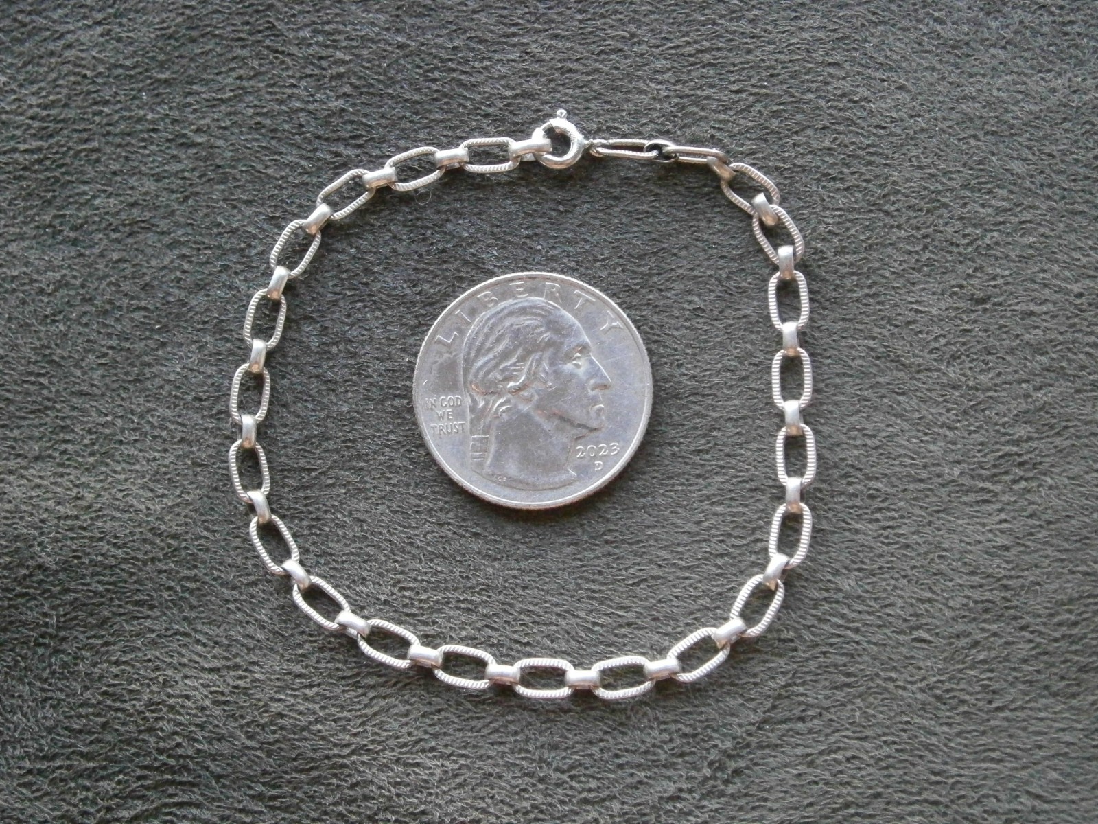 Textured Oval Link Chain Vintage Sterling Silver Charm Bracelet 7.25″ ~ 2.8g