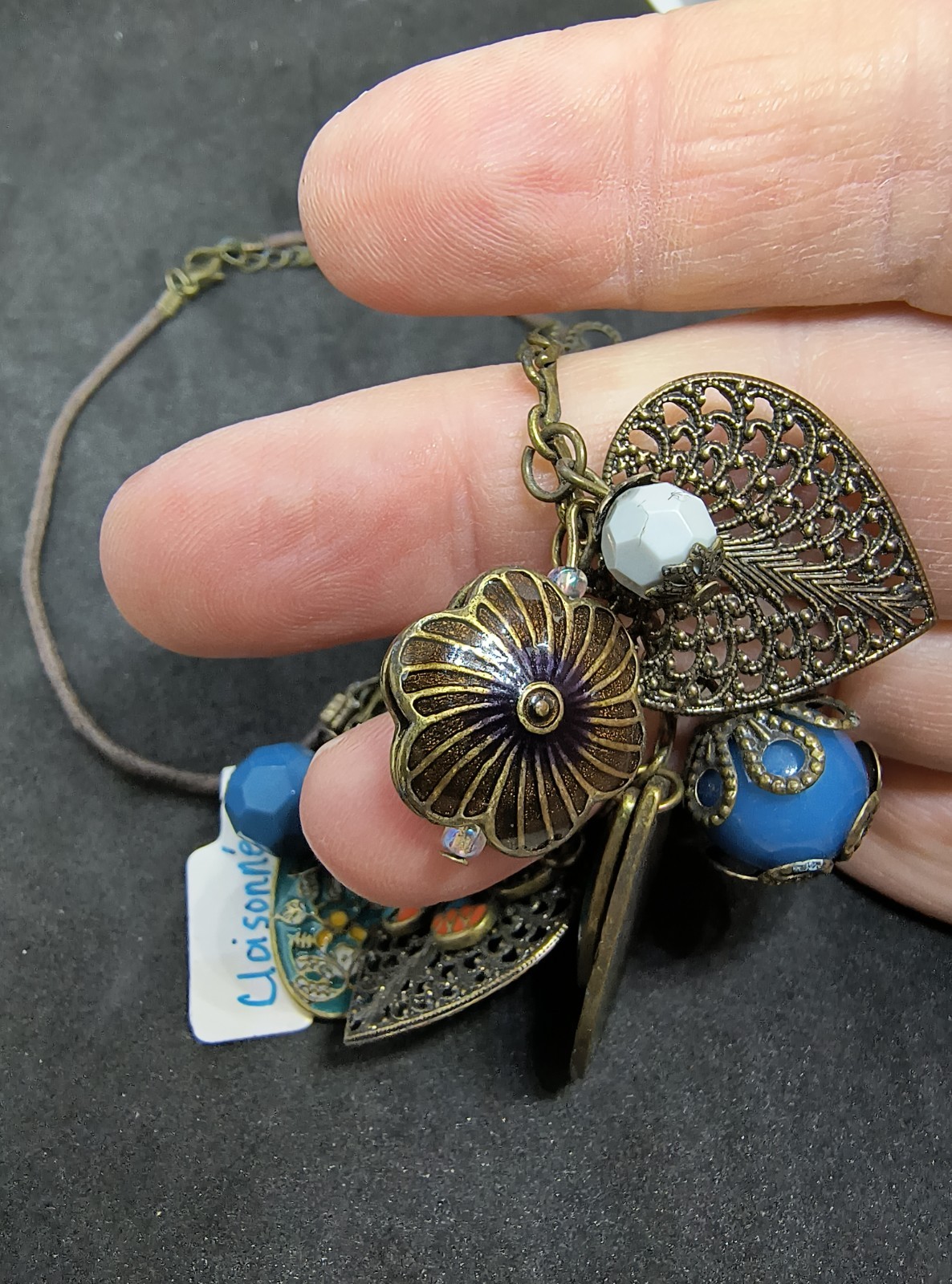 Vintage metal and Bead Necklace Lot Nice clasp Costume Jewelry