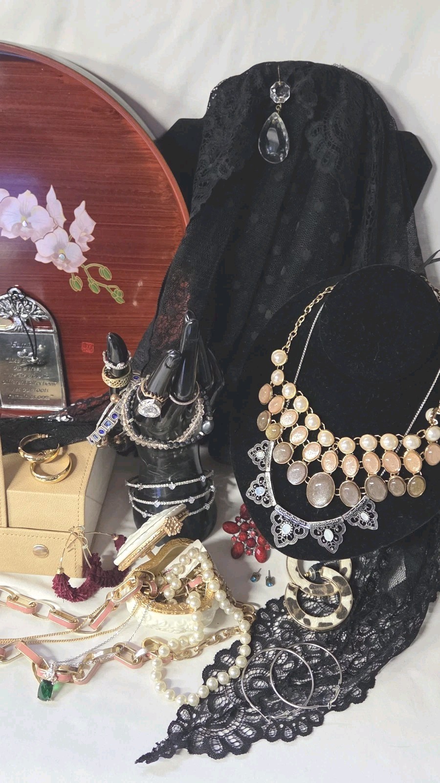 Grandma’s Estate; Jewelry, Trinkets, & Extra Fun Junk! Lot #124