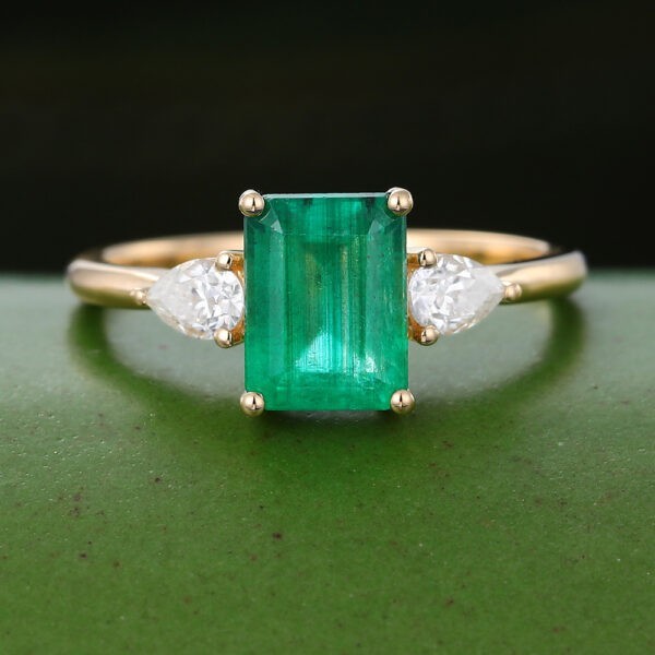 Art Deco Vintage 3.40 Ct Natural Emerald Engagement Ring 14K Yellow Gold Finish