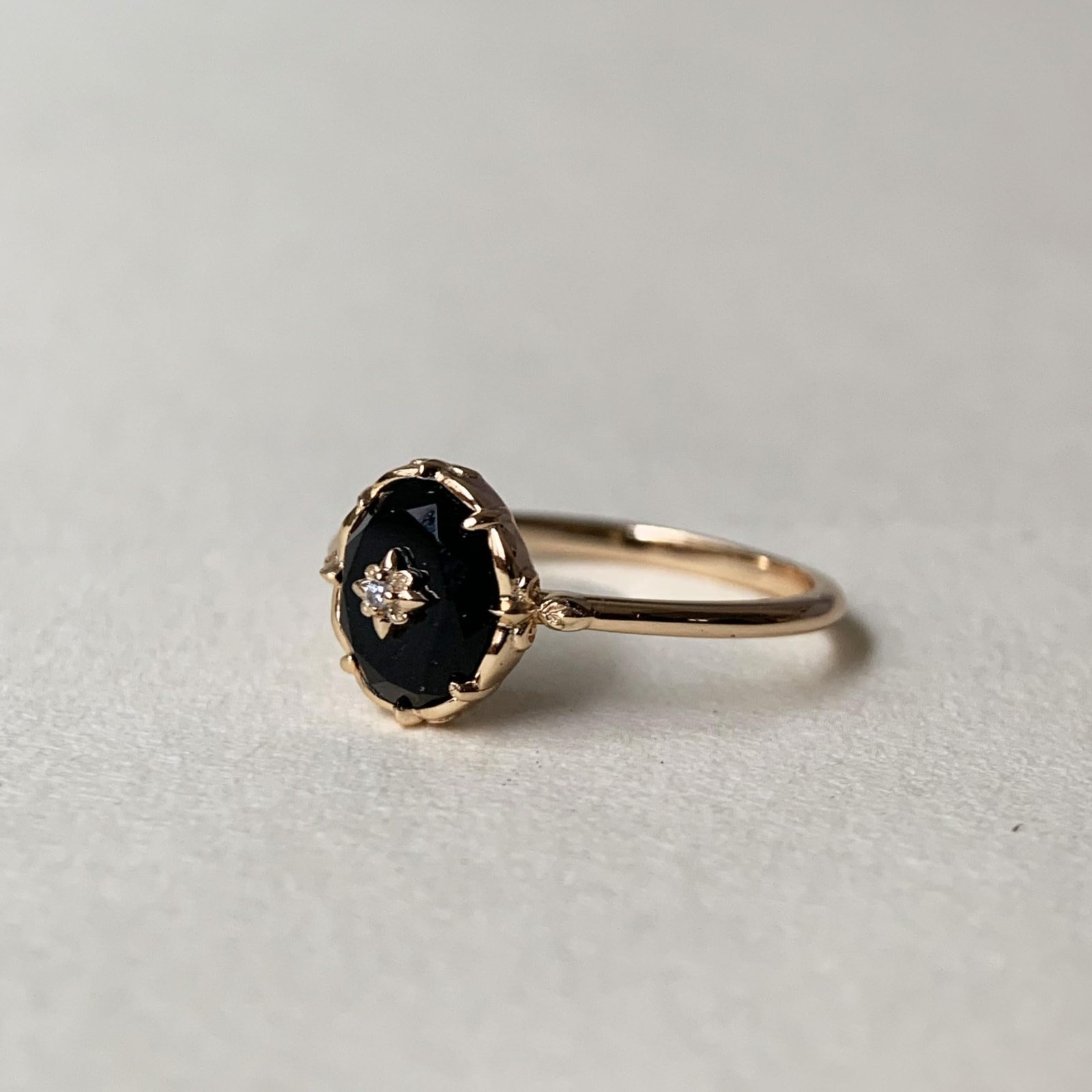 Vintage Black Onyx Engagement Ring Women Gold Art Deco Oval Cut Solitaire Weddin
