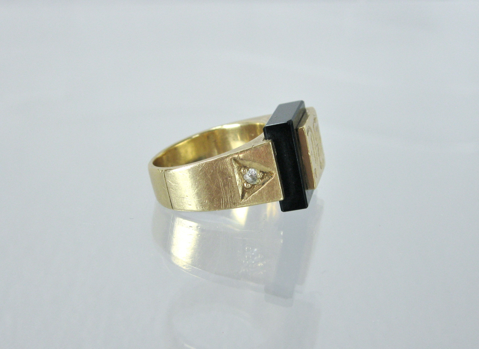 Vintage 14k Gold Onyx Diamond Mens Monogrammed BC Signet Ring Size 7