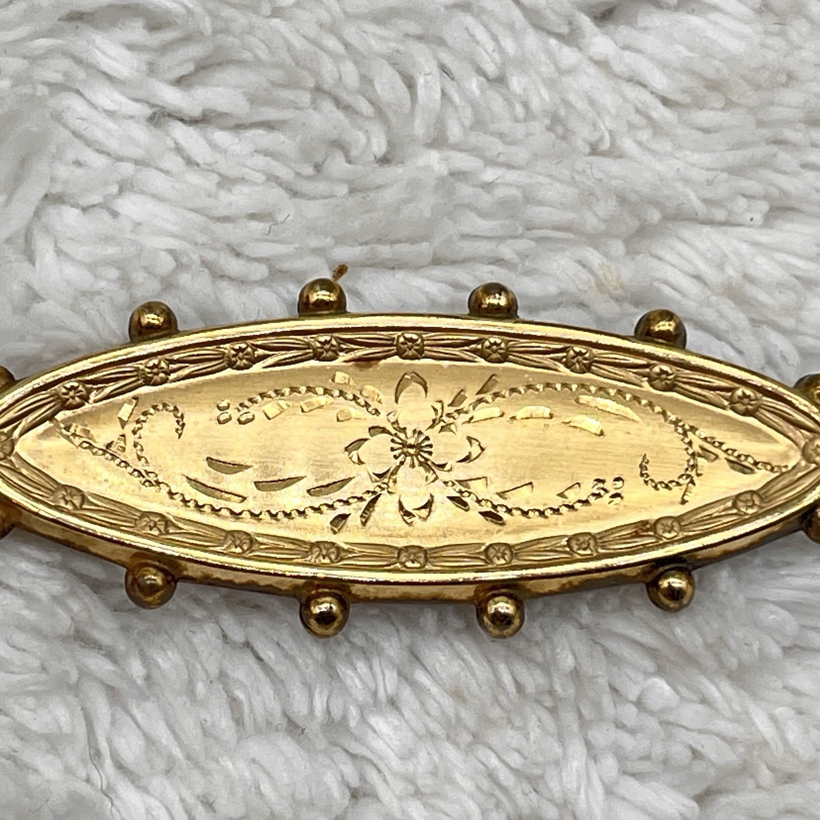 Vintage Gold Filled Brooch Engraved Victorian Revival Signed A & Z 1/20 14k GF