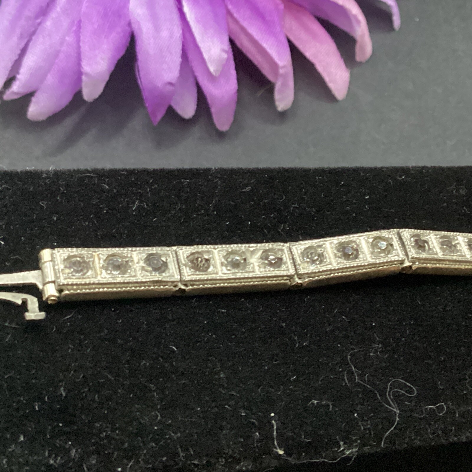 Art Deco 1920s silvertone metal bracelet with faceted red and white crystals 7”