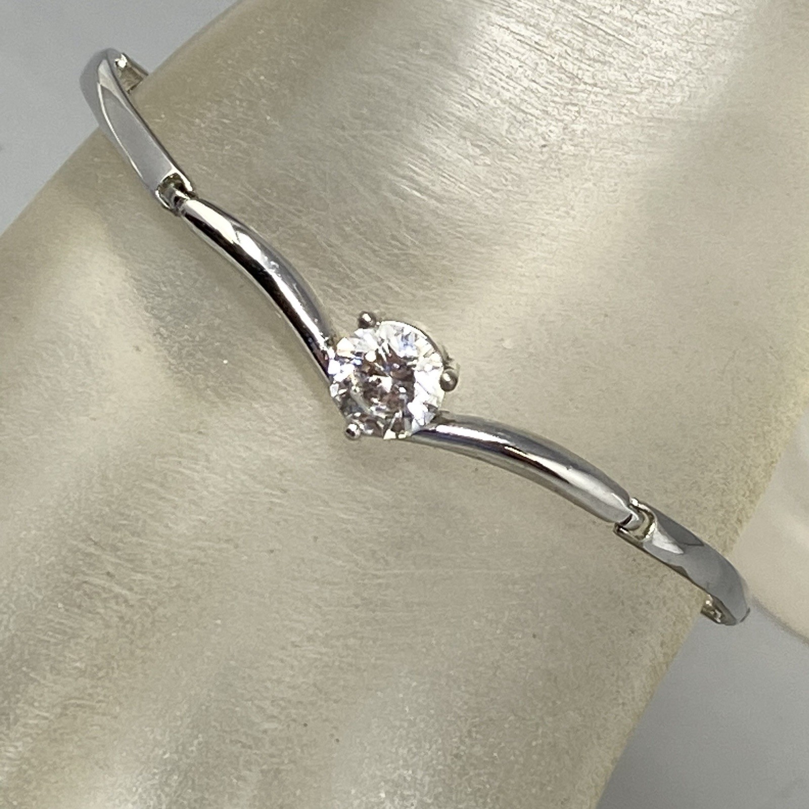 Designer Solitaire Cubic Zirconia Bracelet Silver Tone Bar Link Chain Shiny 7″