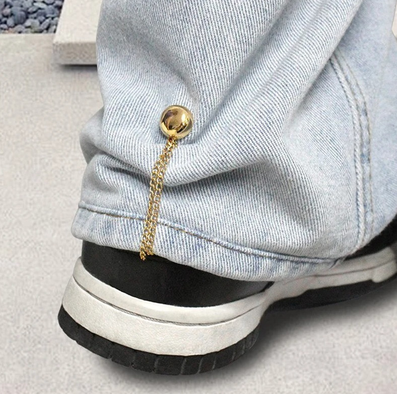 1pc Magnetic Chain Brooch Buckle Alloy Clothing Clip Button Accessory – NEW
