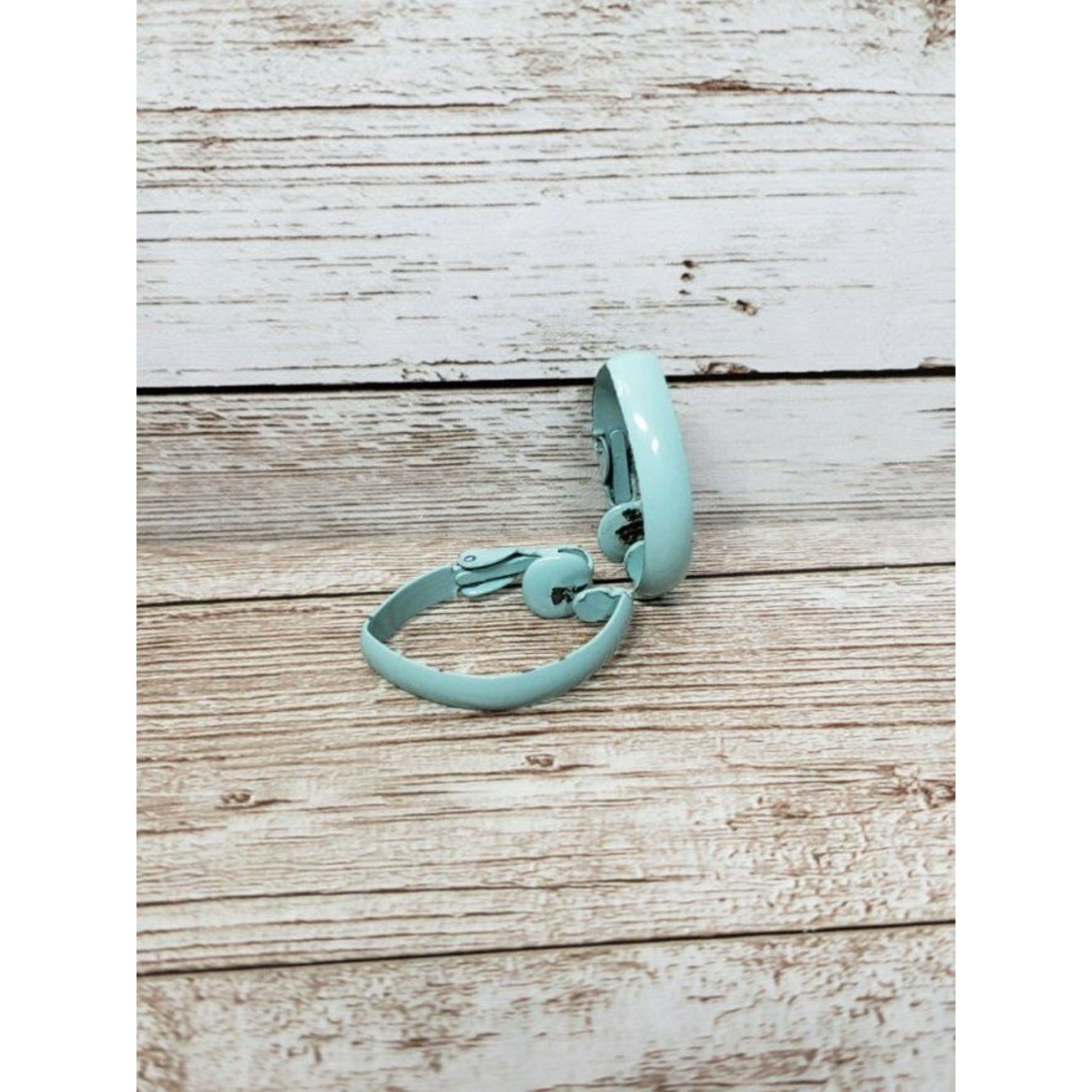 Vintage Clip On Earrings 1″ Aqua Blue Elongated Folded Hoop Retro