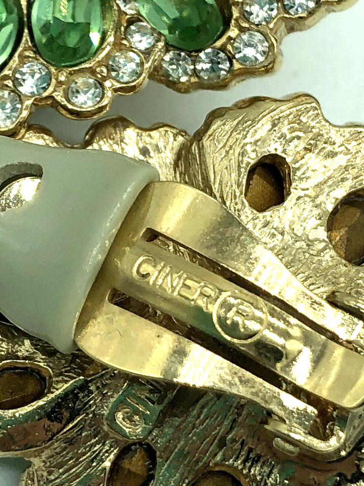 Ciner Green Crystal Leaves Clover Flower Gold Tone Clip Earrings Huge Runway
