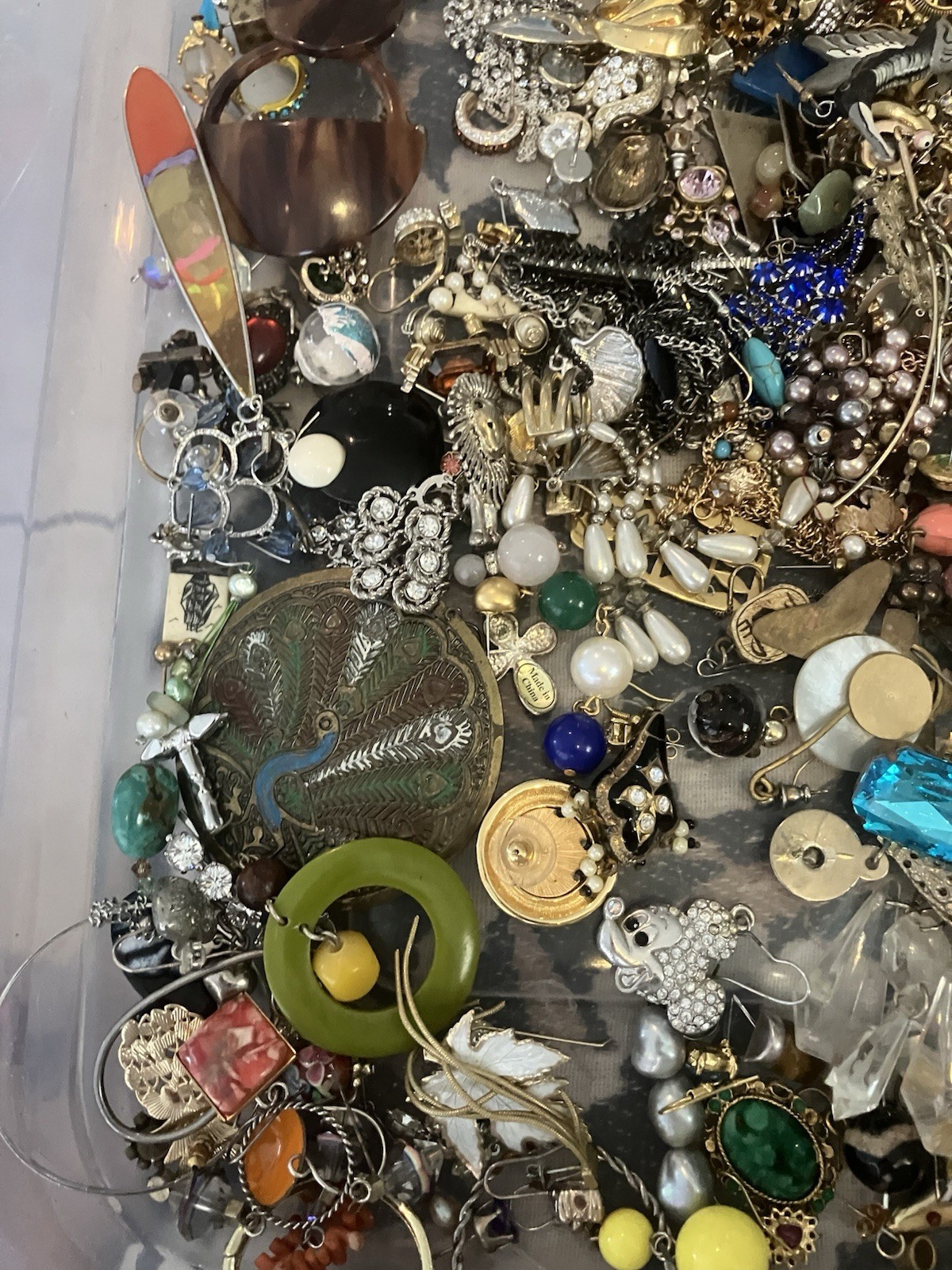 Vintage Lot Single Earrings Pierced Wires Posts Craft 3.12 Lbs