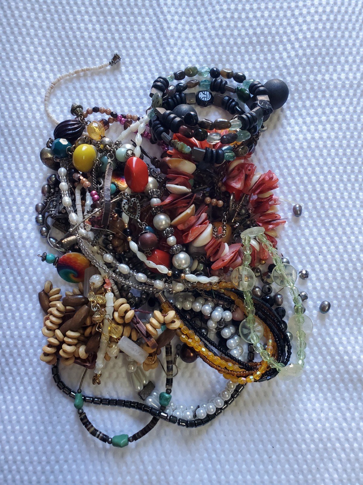 Costume Jewelry Bag .91 Ounces Great for Crafters All Beads Shells Etc.See Pics