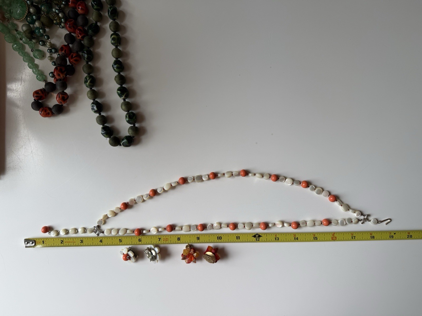 Vintage Necklaces And Earrings Sets Lot Hong Kong & Japan MOP Wood Plastic