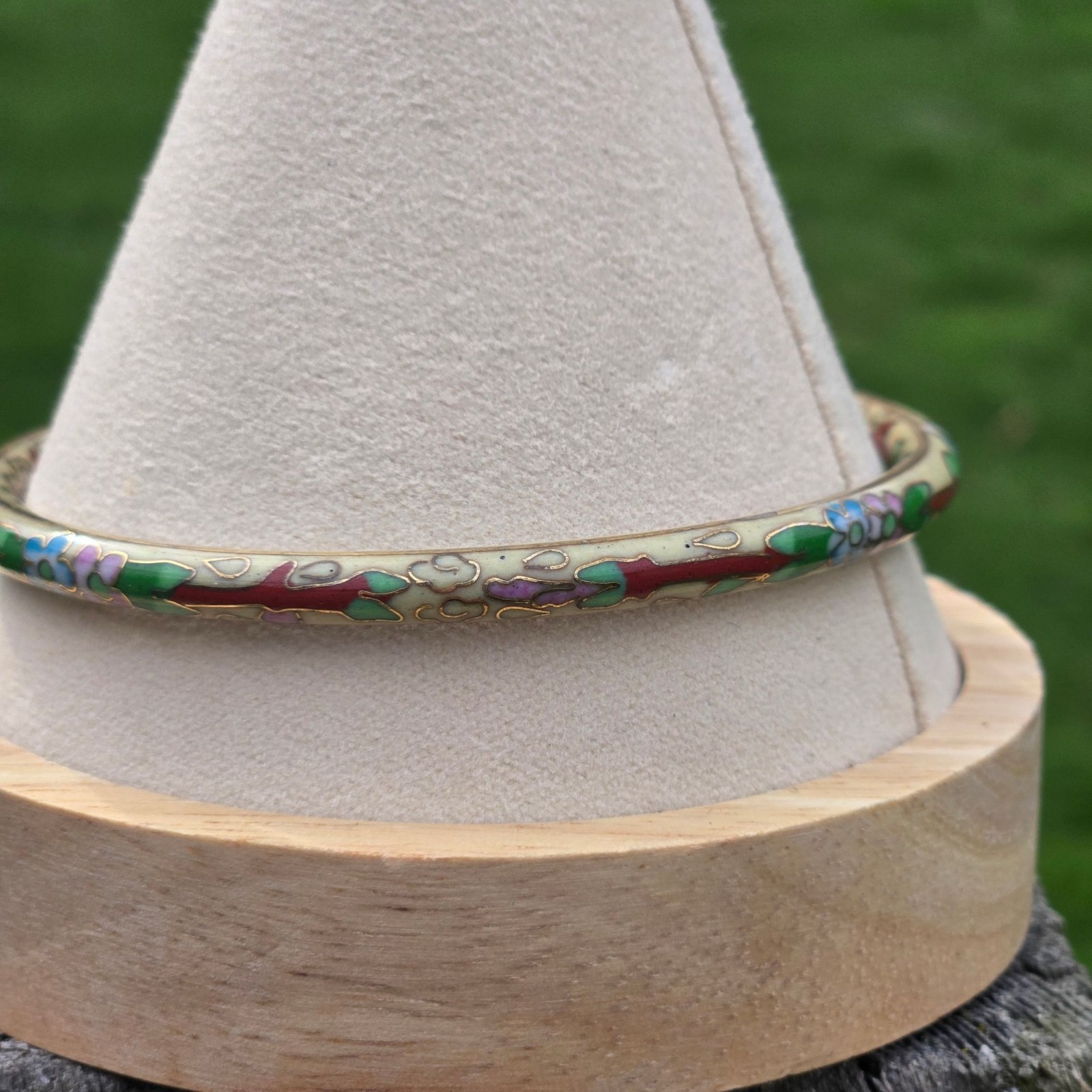 vintage cloisonné gold-tone bangle bracelet colorful enamel floral design boho