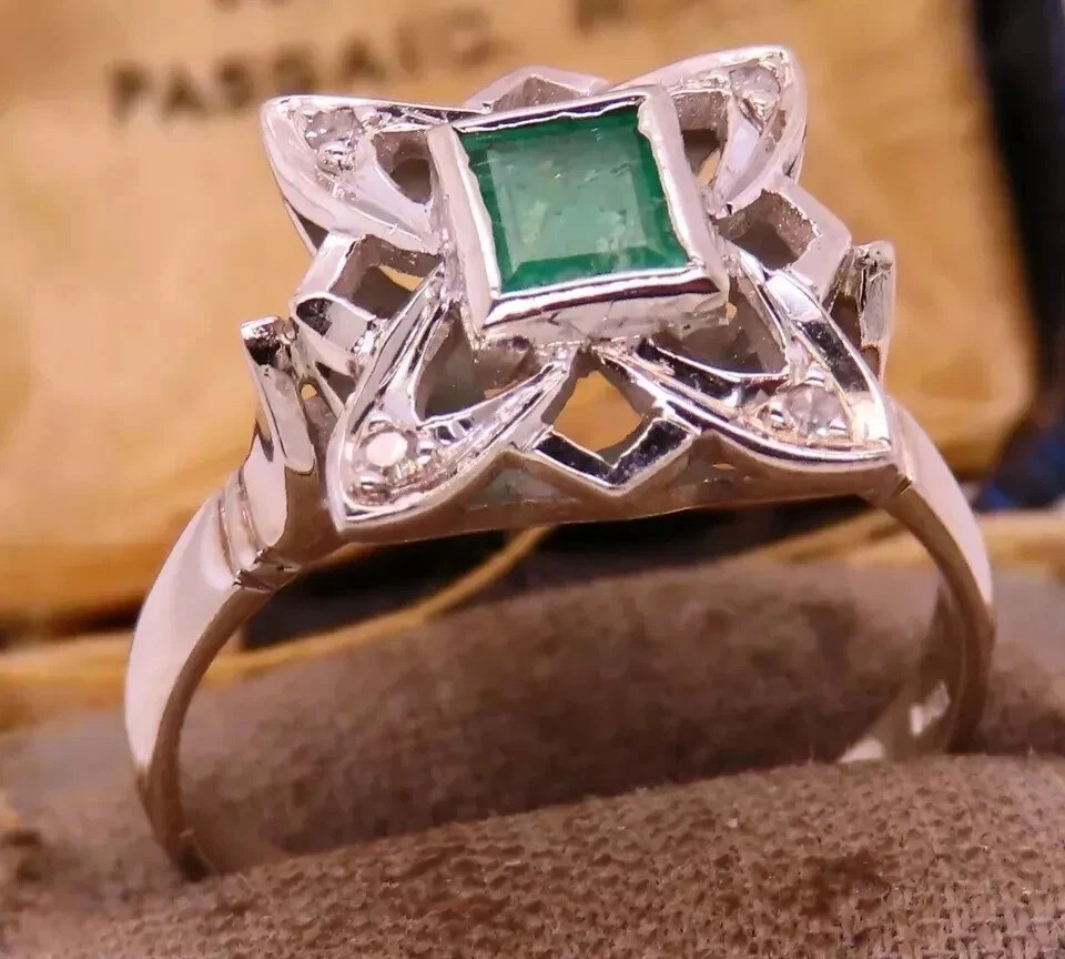 Vintage Art Deco Style Green Lab Created Emerald Wedding 14K White Gold FN Ring