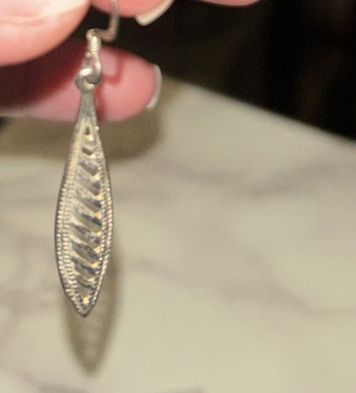 Vtg Sterling Silver Artisan Made Elongated Teardrop Openwork Dangle Earrings