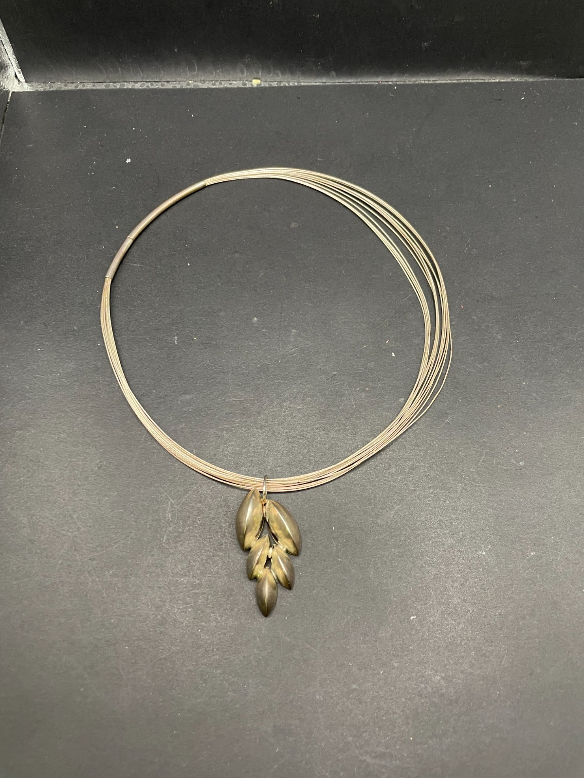 Vintage Silver Tone Multi-Cable Wire Collar Choker Solid Marquis Leaf Pendant