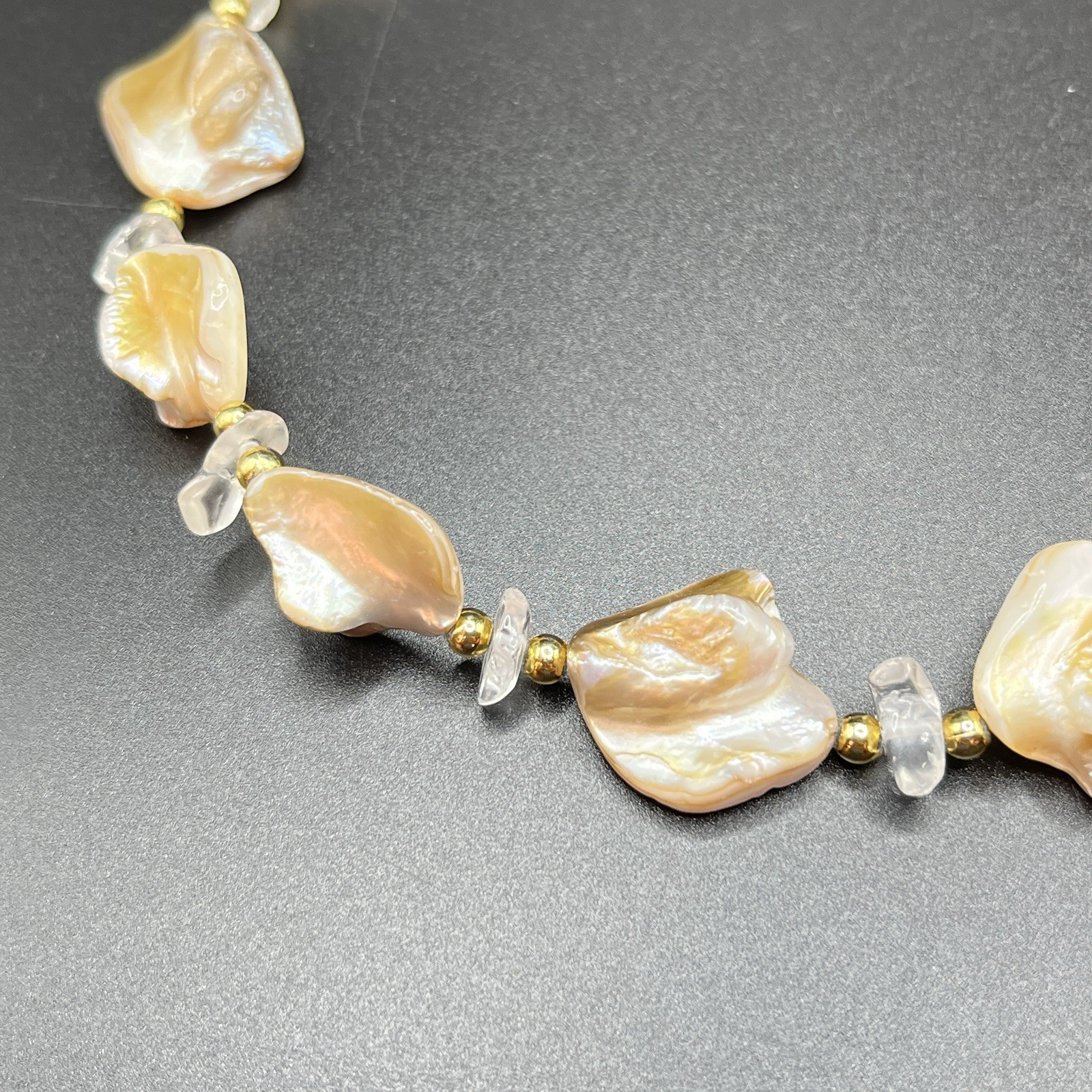 Vintage Beaded Shell Mother of Pearl Necklace Peach Cream Beige Pearlescent 19”