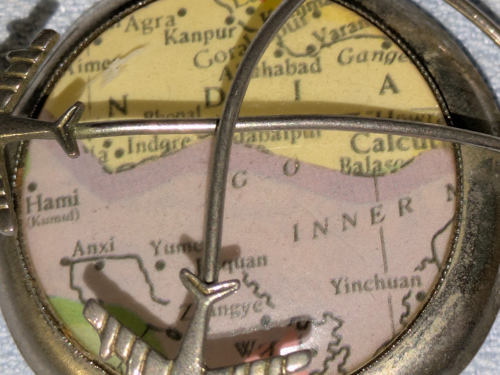 VINTAGE METAL TRAVEL BROOCH PIN JET PLANE AIRPLANES FLYING MAP ASIA INDIA CHINA