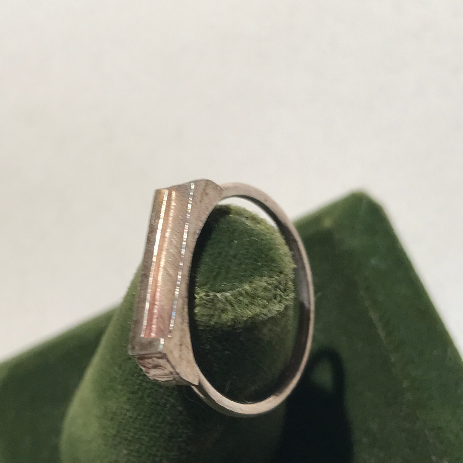 Vintage Sterling Silver Stamped Typebar Monogram “L” Ring Size 6 ADJUSTABLE