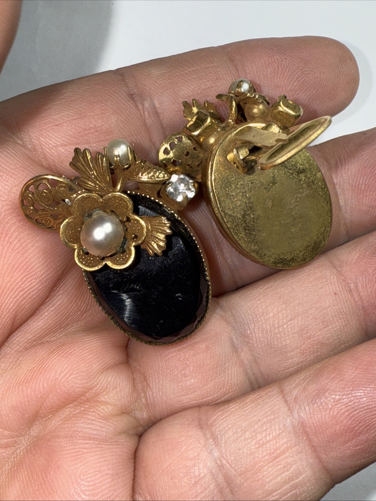 Brooch Pendant Earrings Set Victorian Antique 100 Years Old Read Description