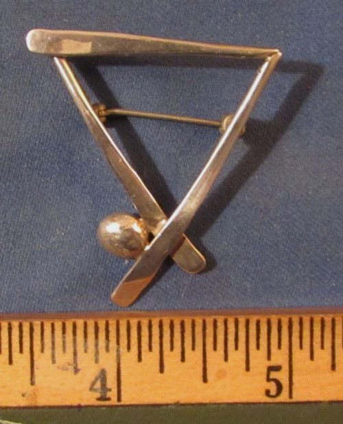 VINTAGE SIGNED BASEBALL BATS & BALL STERLING SILVER BROOCH PIN