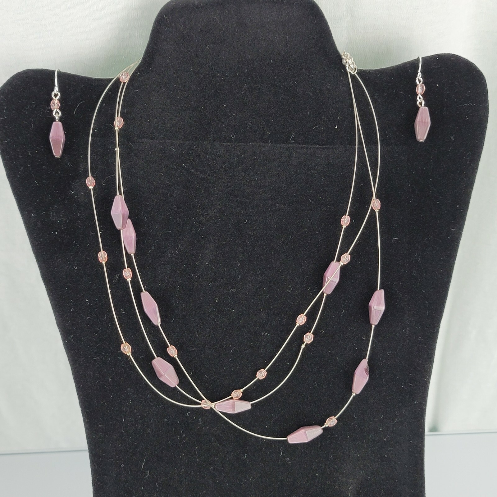 Avon Costume Jewelry Necklace Set Lot Bracelet Earrings Pearl Turtle 17 pieces