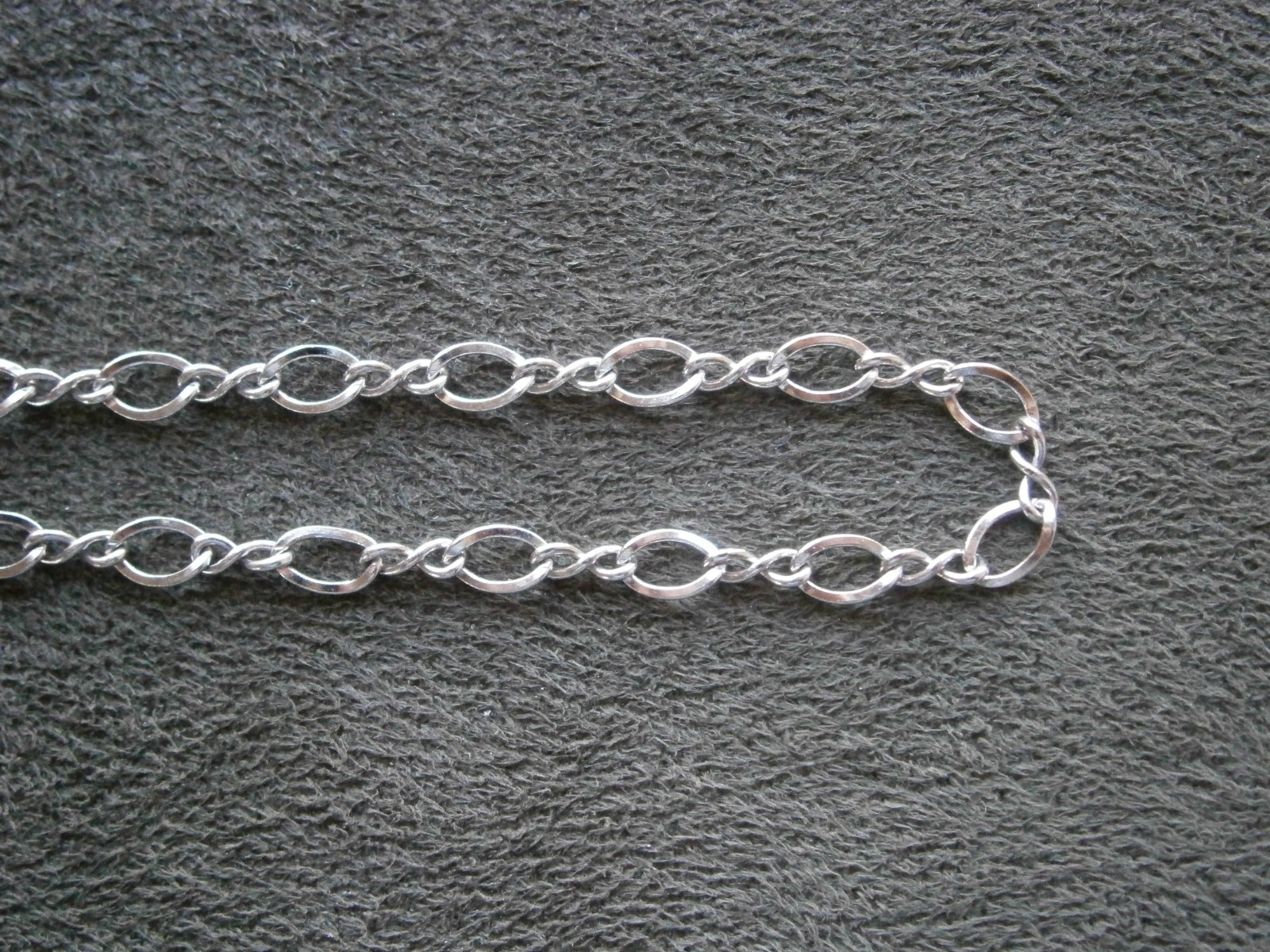 Dainty Figure 8 Infinity Link Vintage Shiny Sterling Silver Bracelet 7.25″ 1.8g