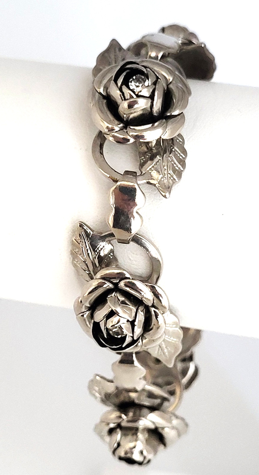 Vintage 3D Rose Linked Chain Bracelet Rhinestone center Stainless Steel 7.25″
