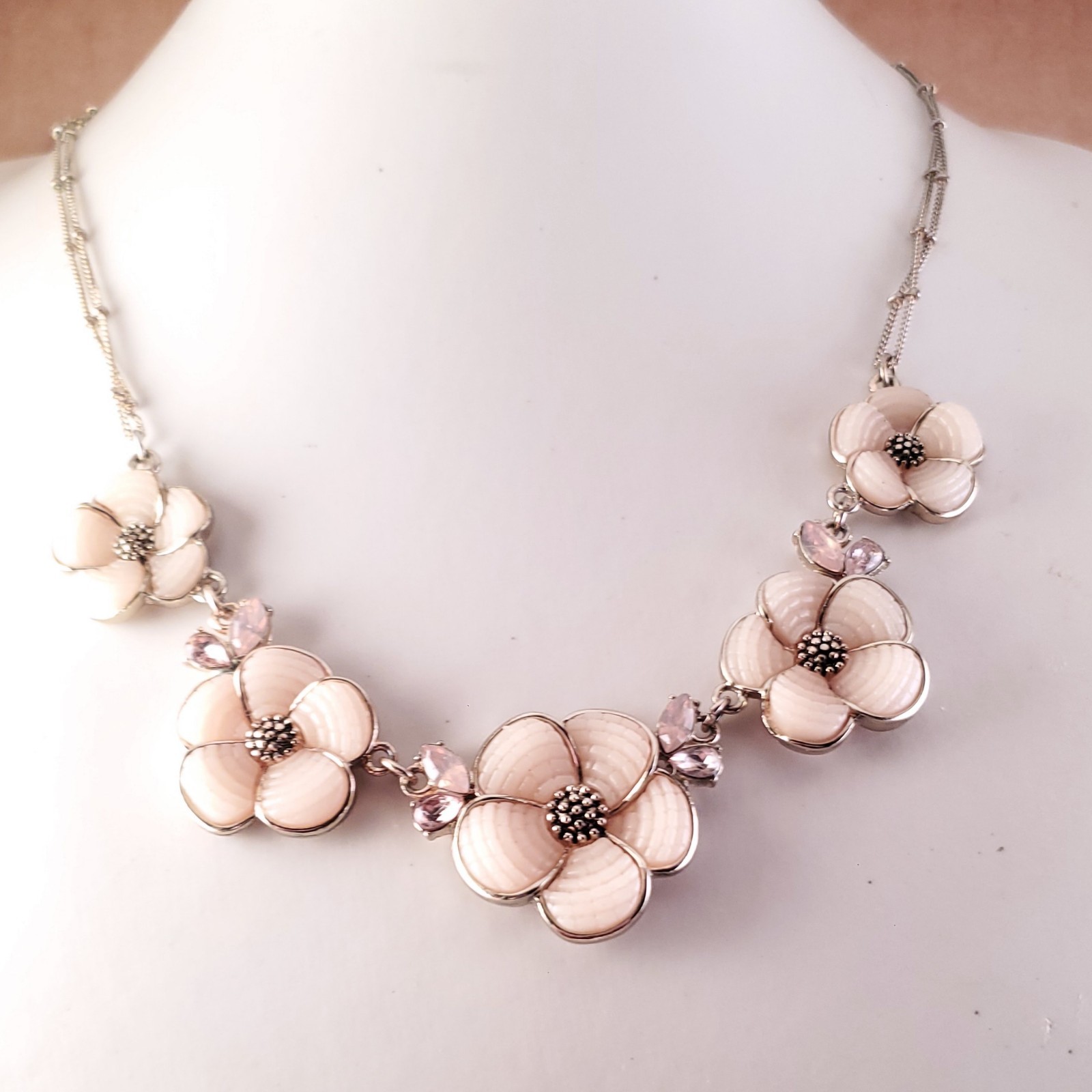 Elegant Napier Floral Statement Necklace – Rose Gold Tone & Peach Enamel