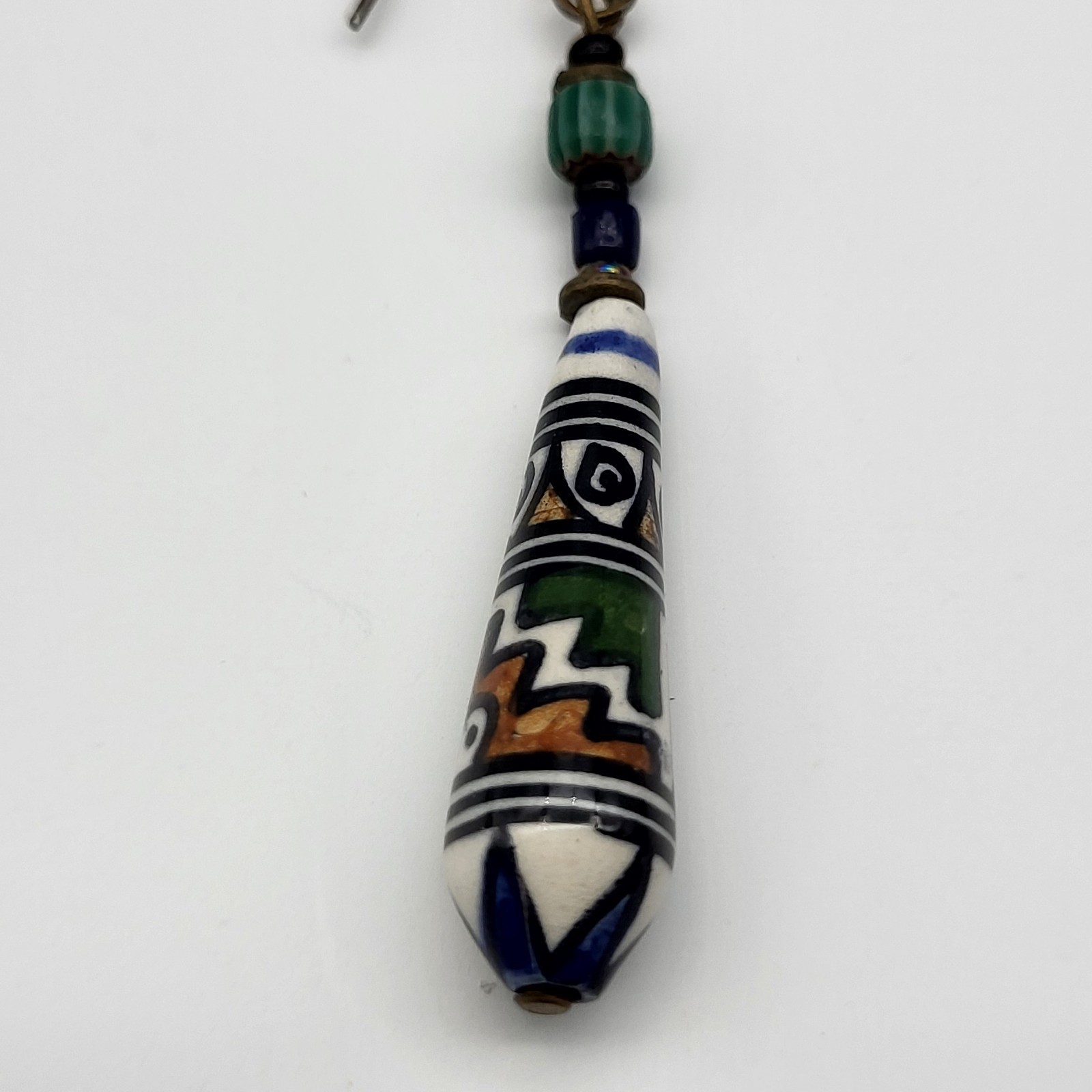 Beautiful vintage Boho Tribal beaded elongated dangle earrings Southwest