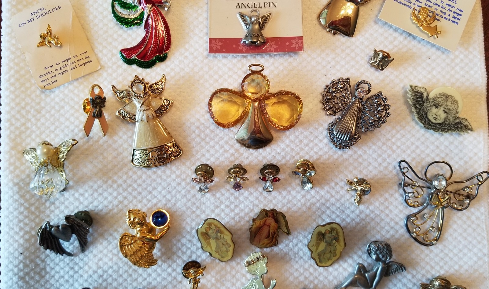 Lot of 40 ~ Vintage to Modern Angel Pins & Brooches ~ Marked & Unmarked