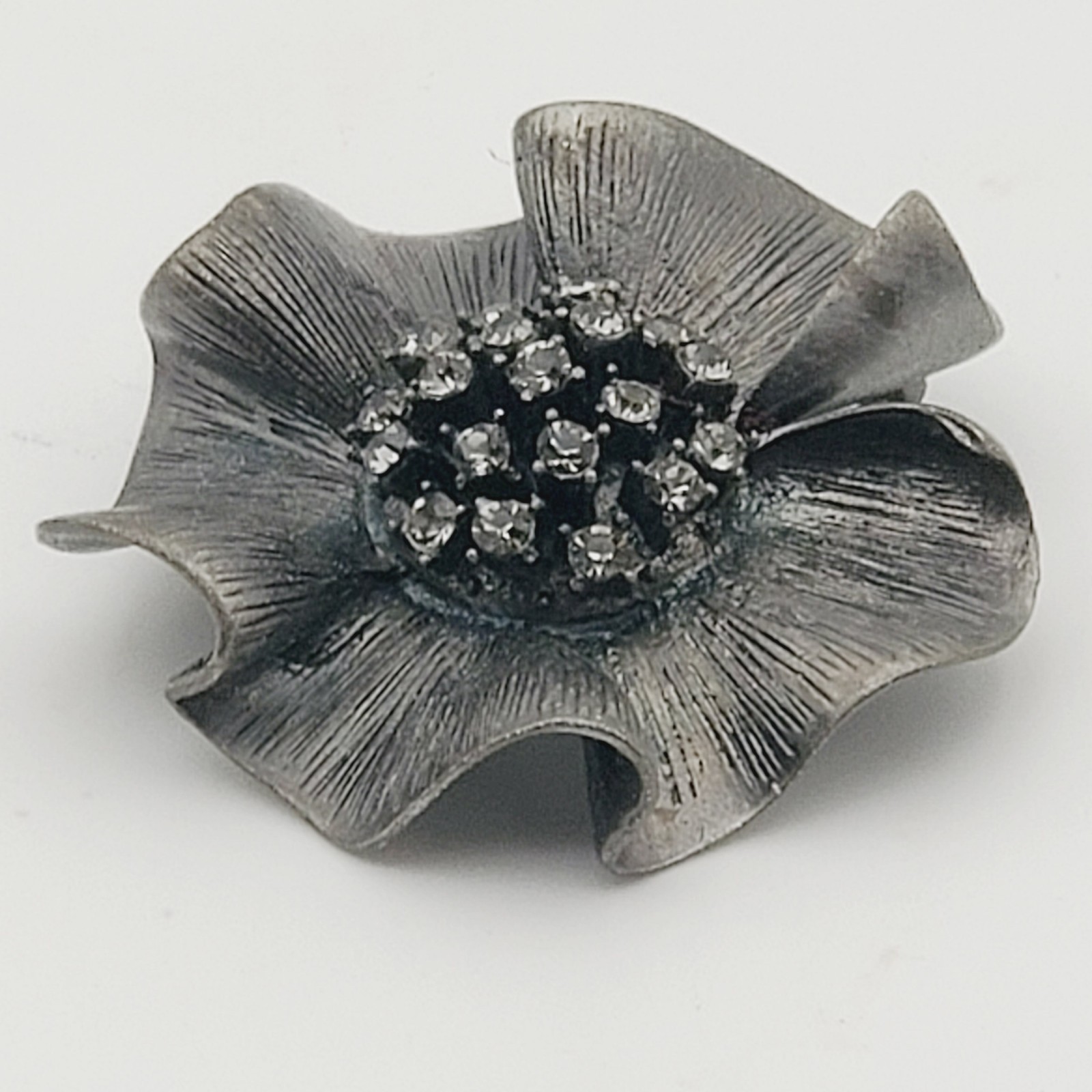 Dark Grey Metal Flower Brooch/Pendant