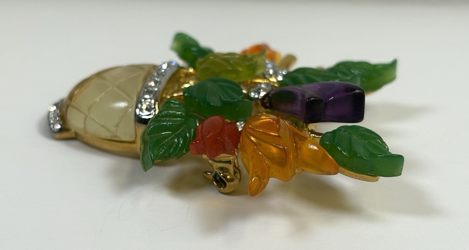 Vintage JC Joseph Cleary Lucite Flower Vase Basket Brooch 1960s MCm