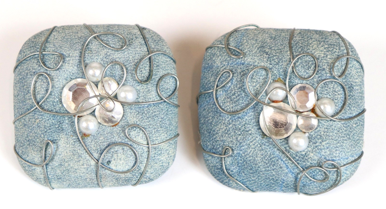 VTG Large Square Clip On Blue Metal Boho Artwork Beaded Sequence 1.5″x1.5″