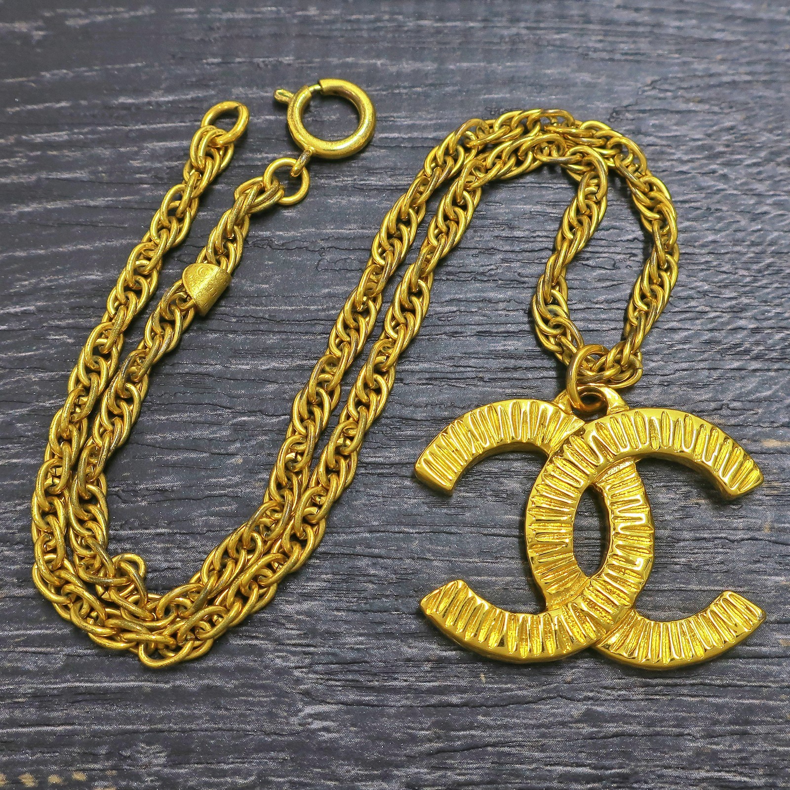 CHANEL Gold Plated CC Logos Charm Vintage Chain Necklace Pendant #1342c Rise-on