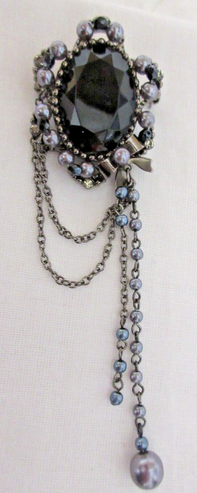 Vintage Dark Metal Black Faceted Glass, Grey Faux Pearl & Rhinestone Brooch