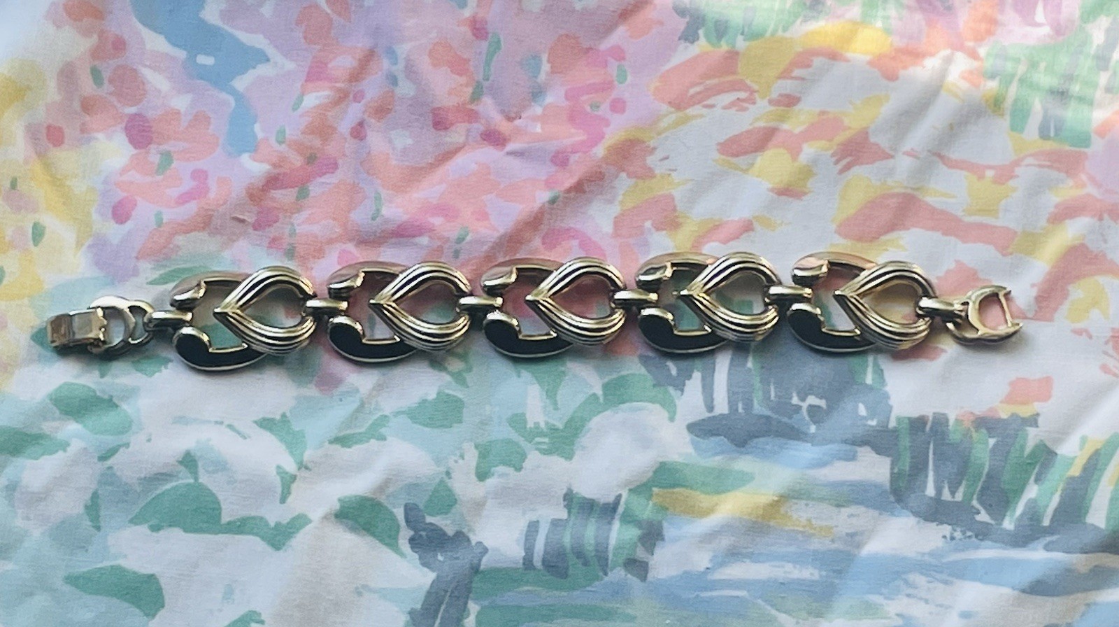 Signed Vintage Sperry Chunky Link Bracelet Golden Glam 1970’s 1980’s Retro Heart
