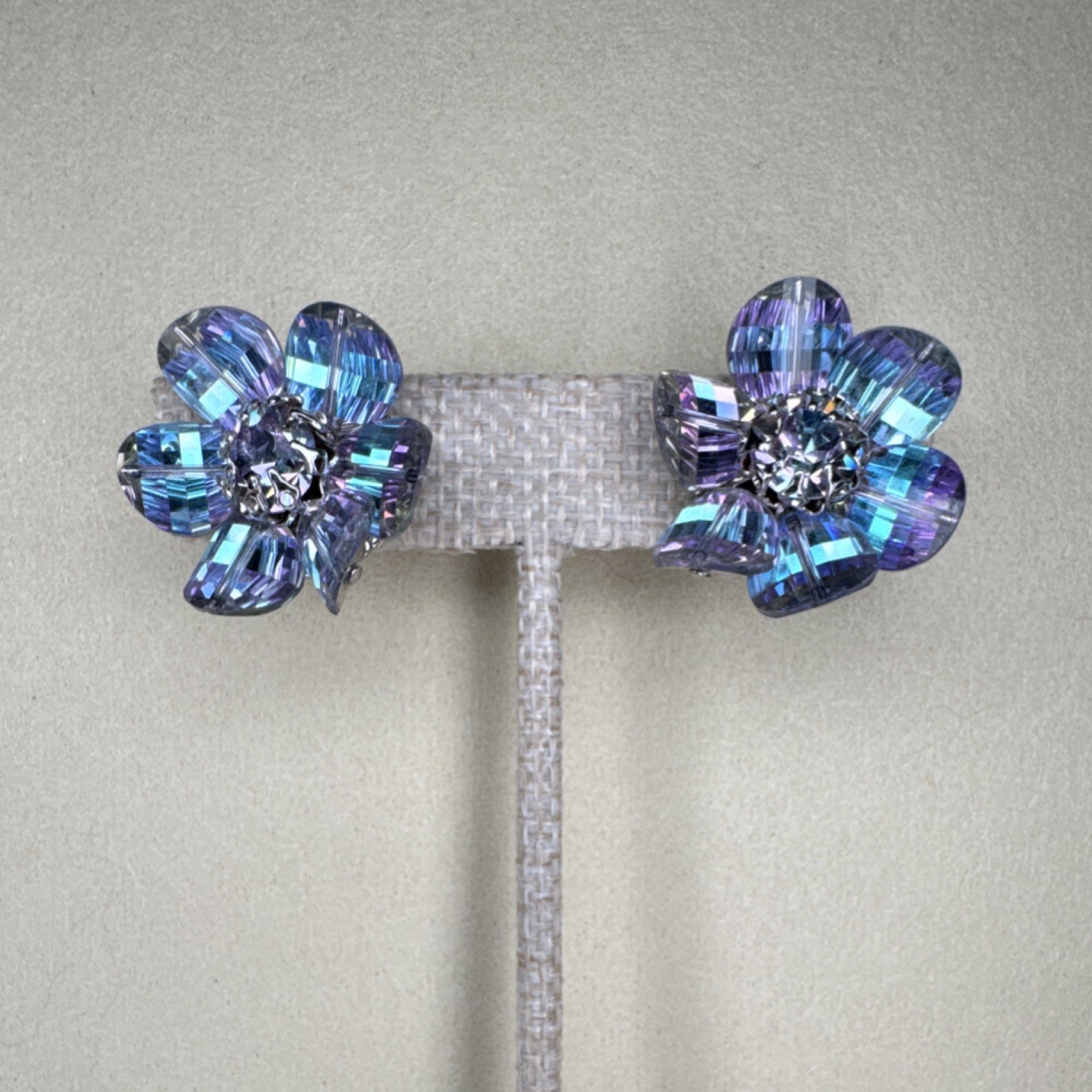 Vintage Vendome Wisteria Swarovski Pagoda Bead Flower Clip Earrings