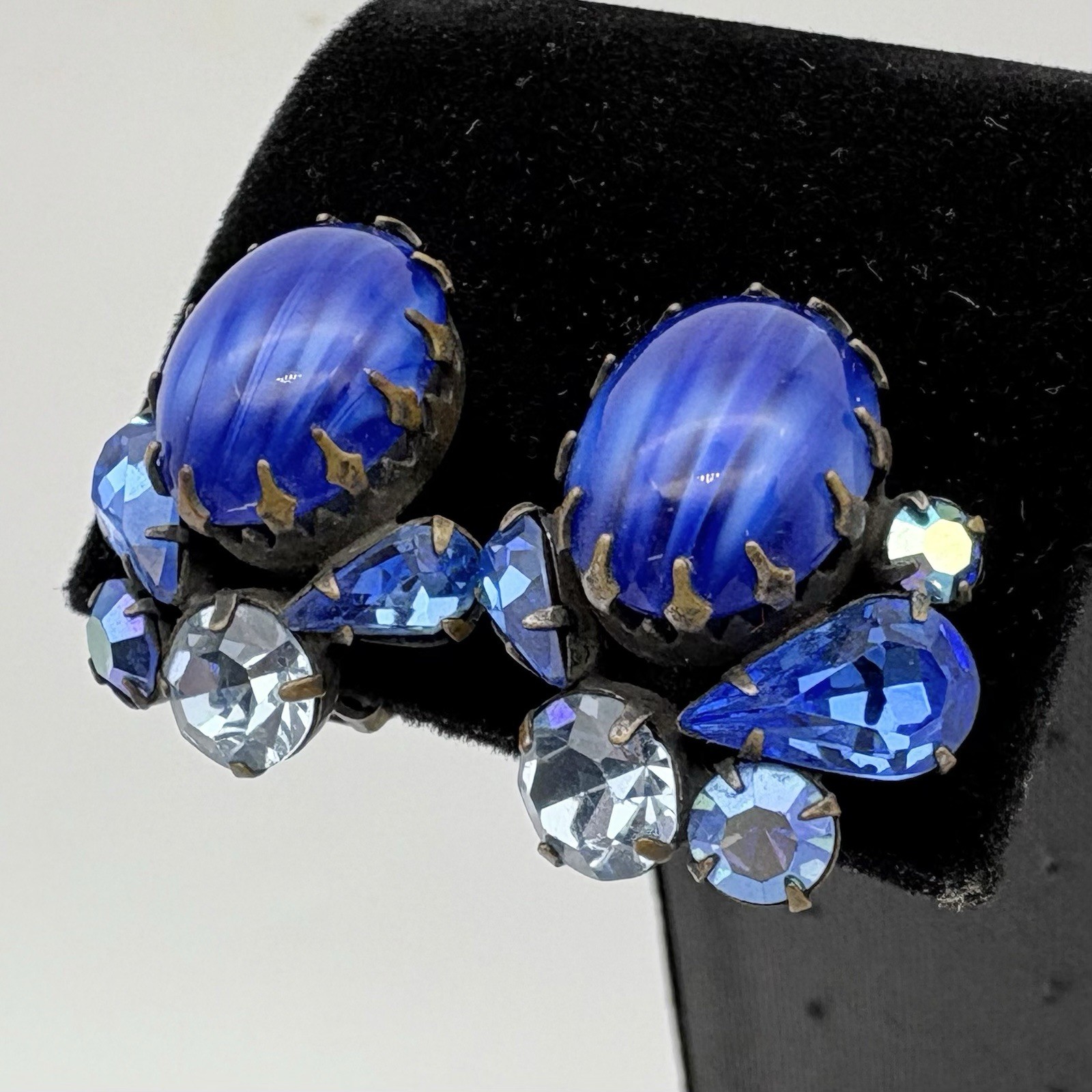 Vintage Jewliana Blue Lucite Acrylic And Glass Clip On Earrings