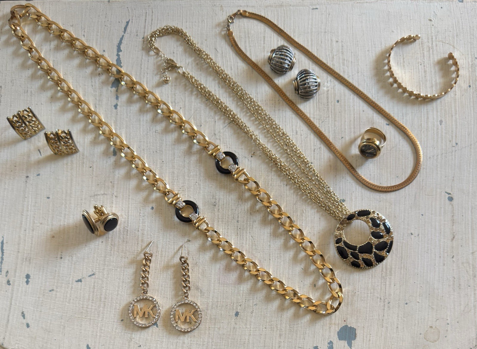 Vintage To Now Gold Tone Wearable Costume Jewelry Lot 9 Pieces