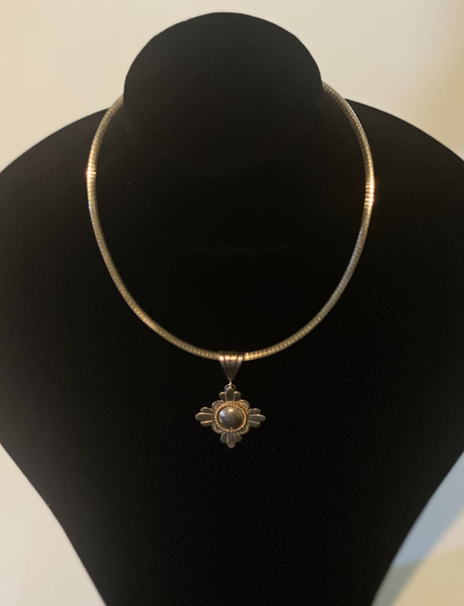 Vintage 17″X 4MM 925 Sterling Omega Itallian Choker & Southwestern Cross Pendant