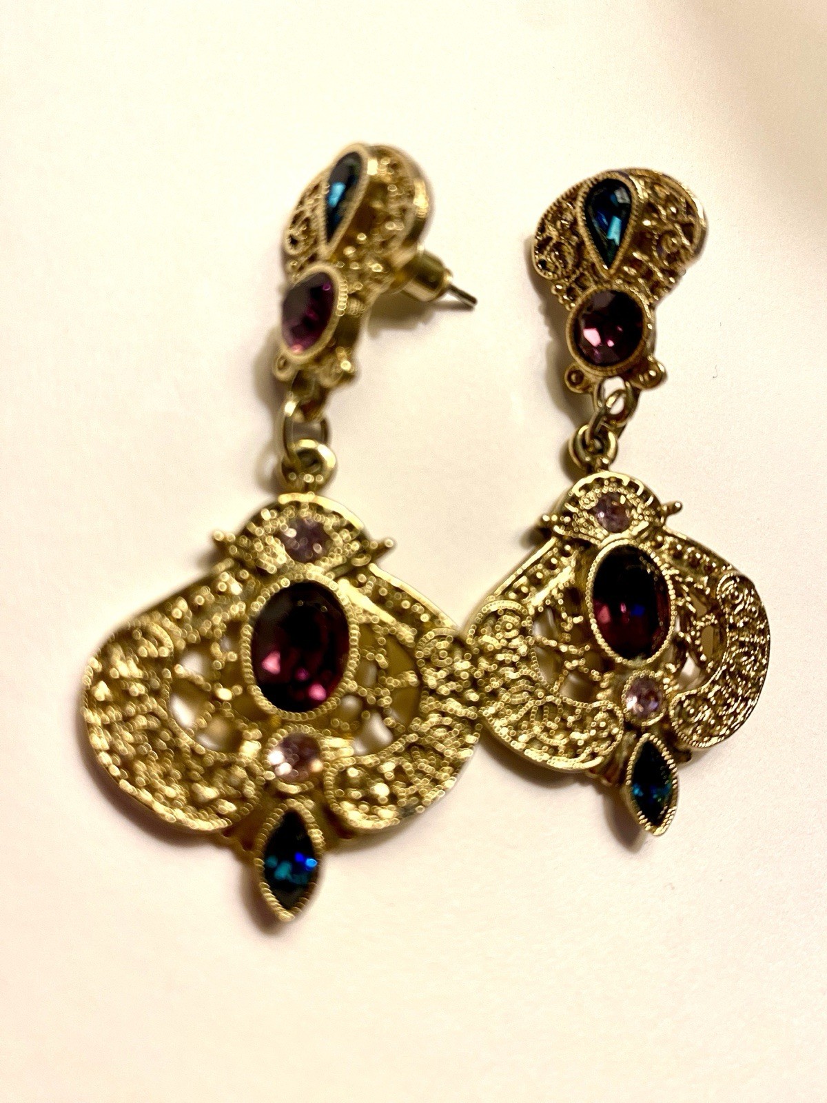 Earrings for women Baroque Style Vintage EUC Gold Tone Ruby Blue Crystals