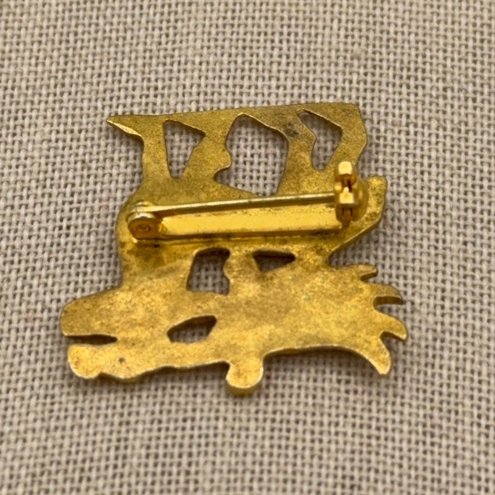 Vtg Unbranded Scythian Art Gold Ancient Inspired Mythological Animal Pin Brooch