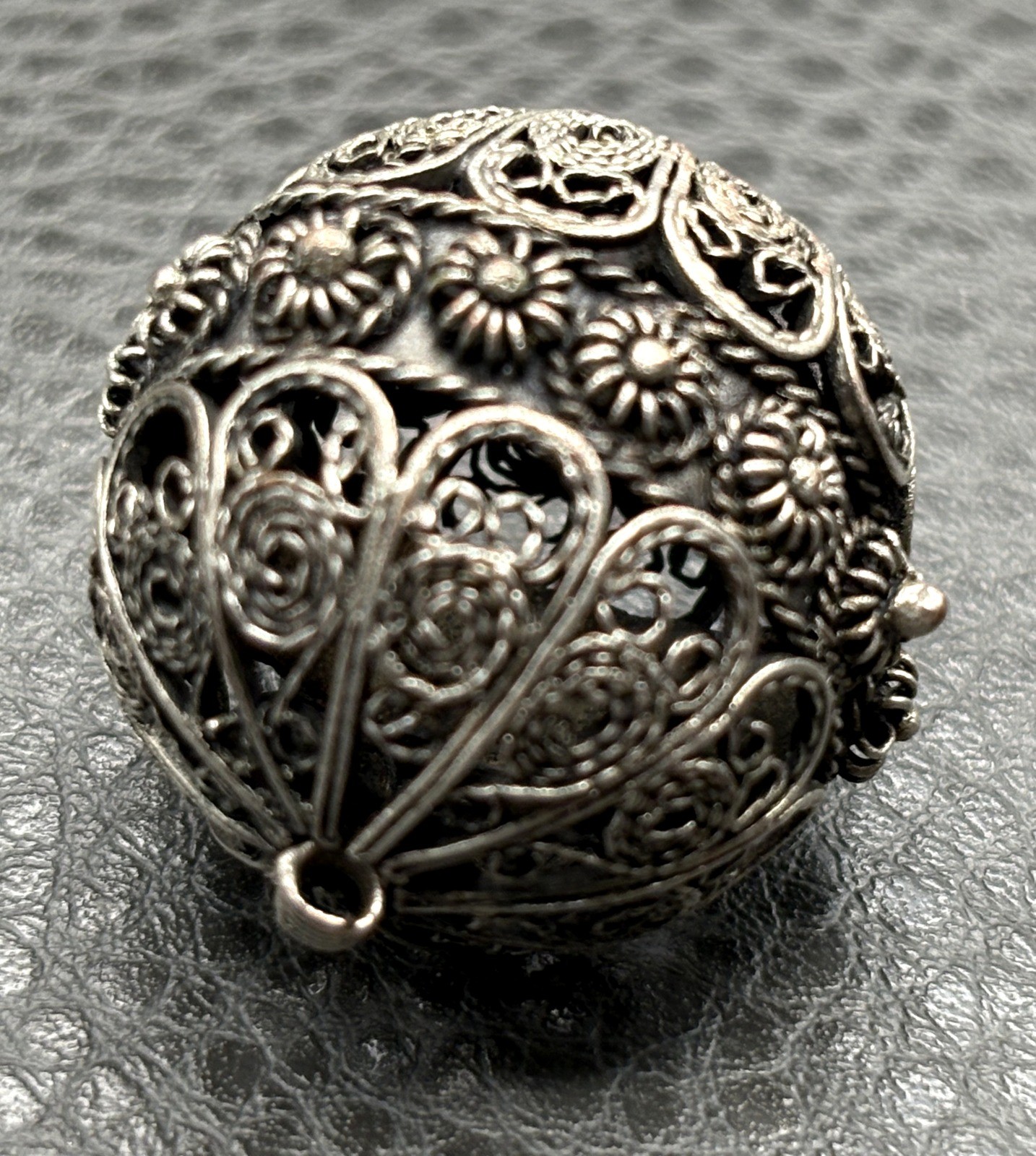 Vintage Large Sterling Silver Filigree Ball Sphere Orb Pendant Ornament 1.25”