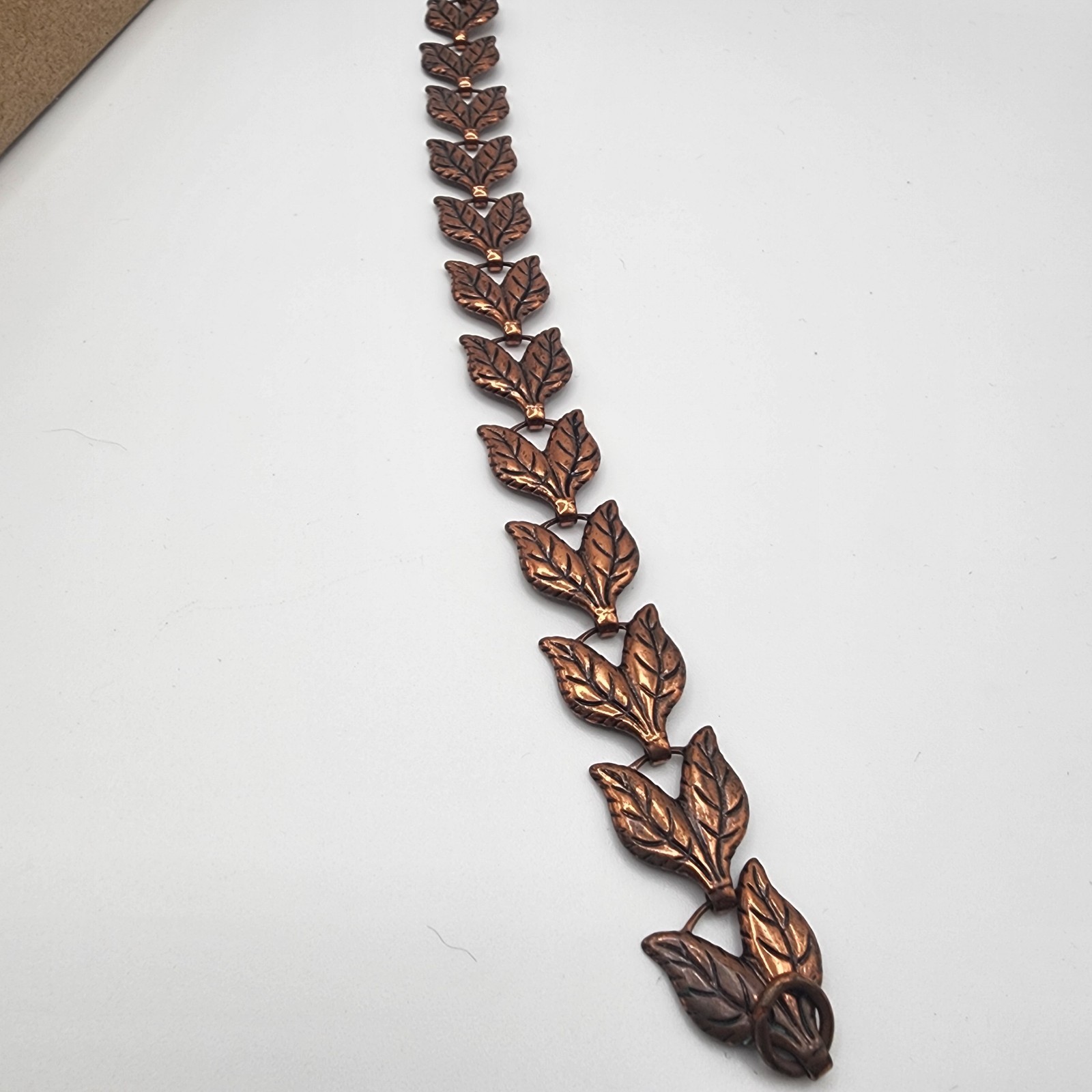 Vintage Copper Leaf Link Bracelet 8″ With Hook Clasp Design Brown Leaves Cool