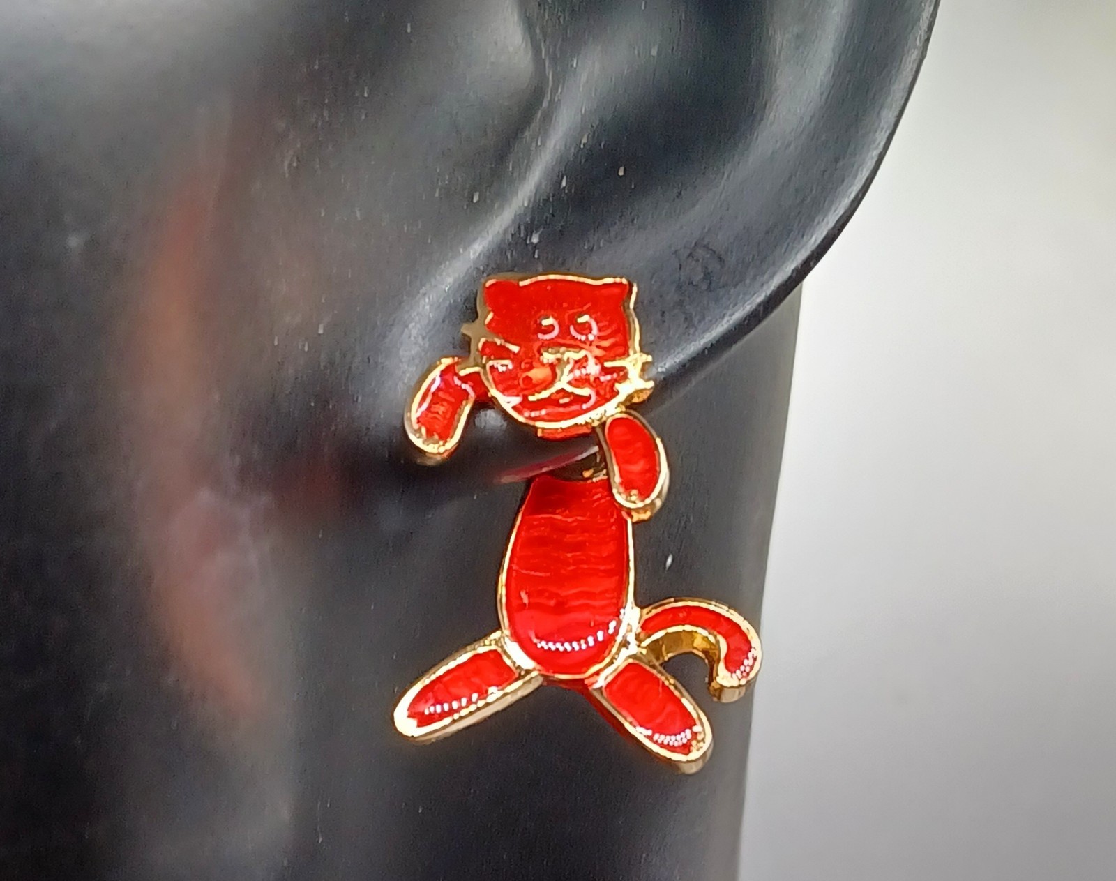 Berebi Red Cat Illusion Earrings Gold Tone Guilloche Enamel Pierced Front Back