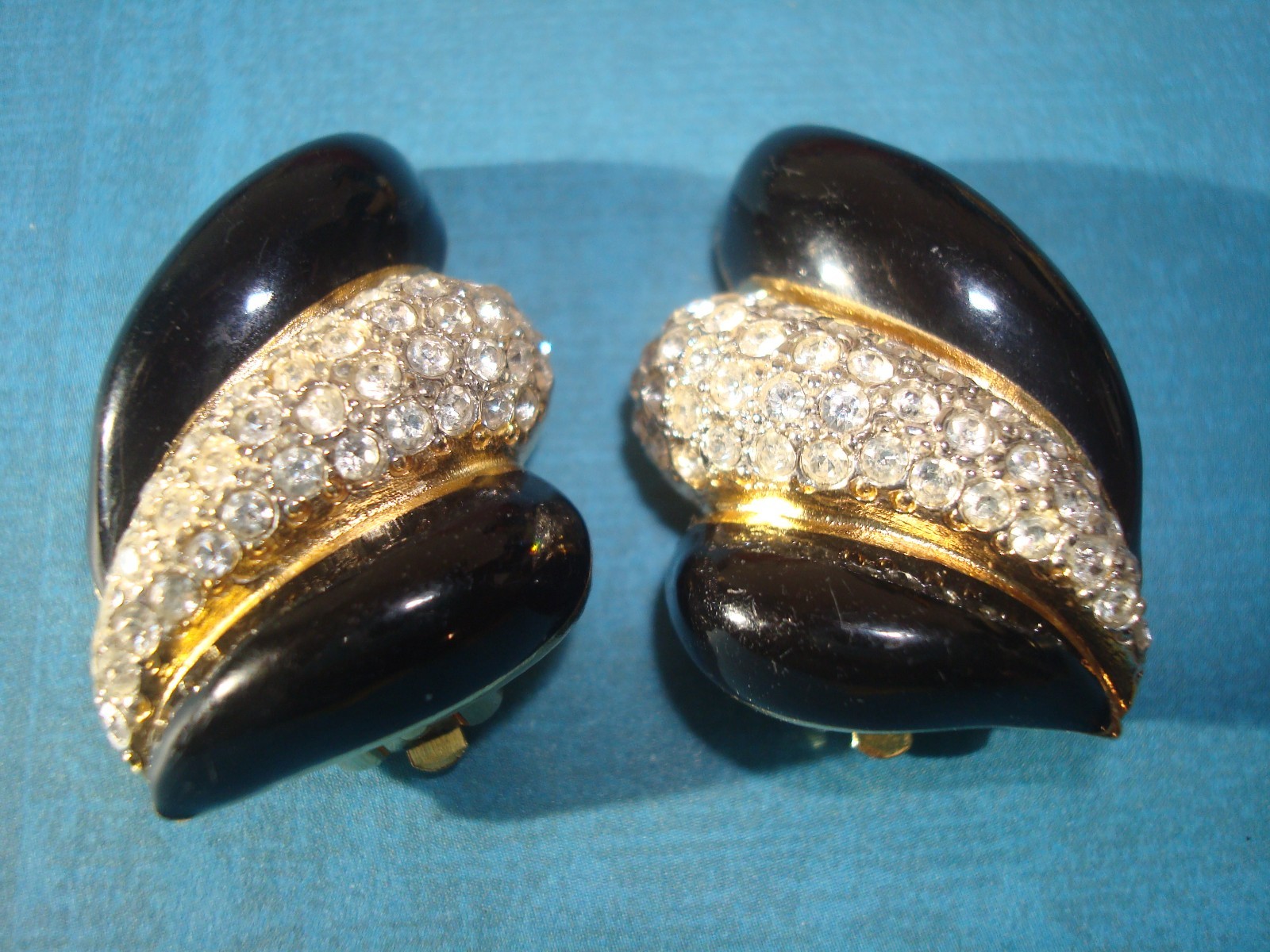Vtg.St.JOHN LOT (2) EARRINGS OVAL TIGER’s EYE GOLD/T, BLACK ENAMEL RHINESTONES