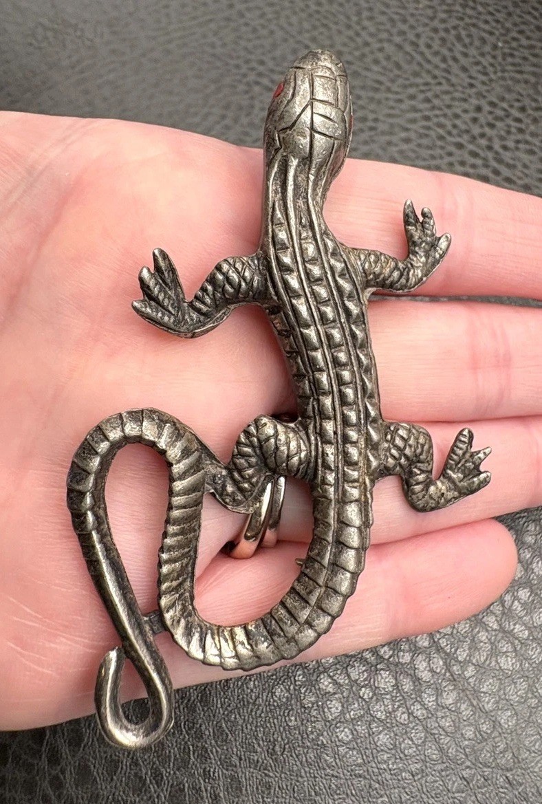 Vintage HUGE Old Pot Metal Lizard Gecko Brooch Pin Red Enamel Eyes Figural