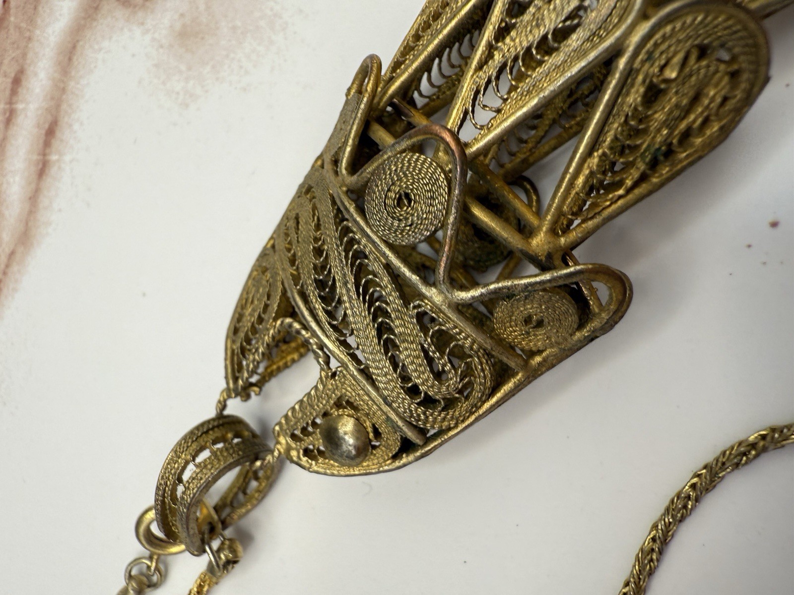 Vintage Ormex Hong Kong Filigree Articulated Fish Pendant Necklace – 5”